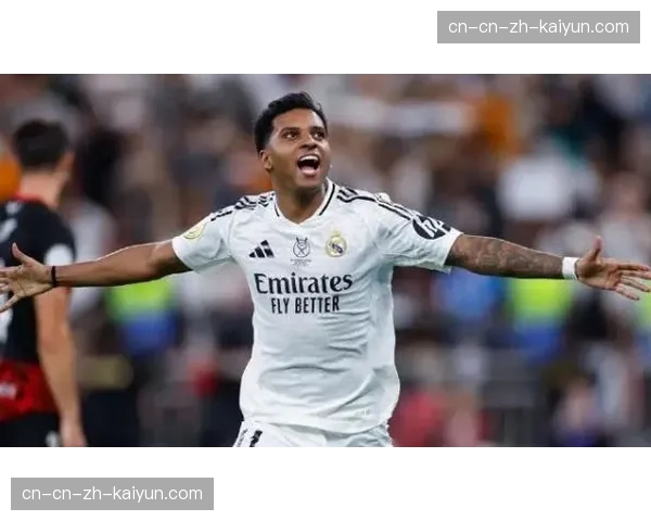 西甲：皇家马德里3-1巴塞罗那，贝林厄姆传射主导国家德比